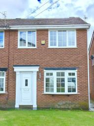 Town house To Rent in Wigan