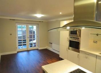 Flat To Rent in Alderley Edge