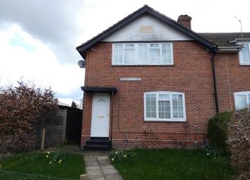 3 Bedroom End terrace house to rent