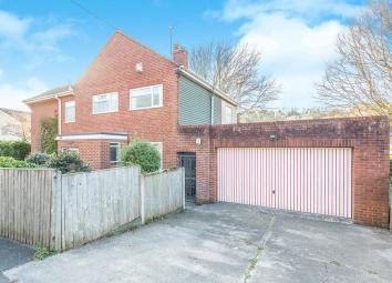 Detached house For Sale in Clevedon