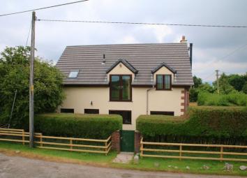 5 Bedroom Detached house to rent