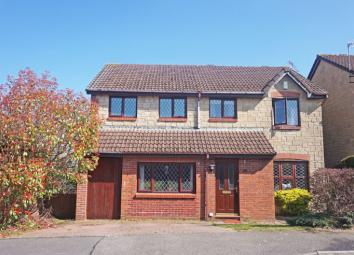 Detached house For Sale in Hengoed