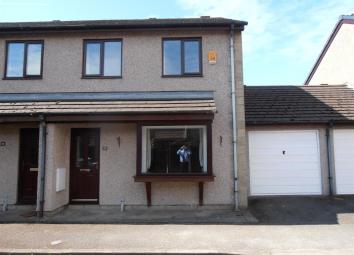 Semi-detached house To Rent in Lancaster