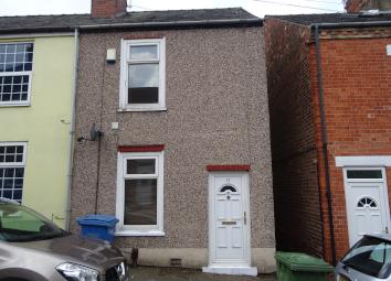 End terrace house To Rent in Worksop