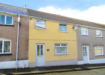 Terraced house For Sale in Maesteg