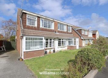 Semi-detached house For Sale in Prestatyn