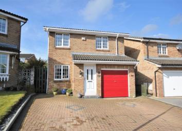 Detached house For Sale in Livingston