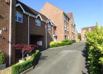 Flat To Rent in Lymm