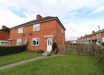 Semi-detached house For Sale in Newent