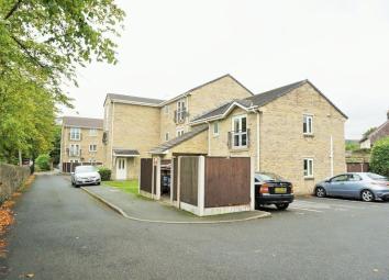 Flat For Sale in High Peak