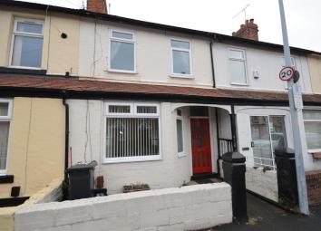 Terraced house For Sale in Ellesmere Port