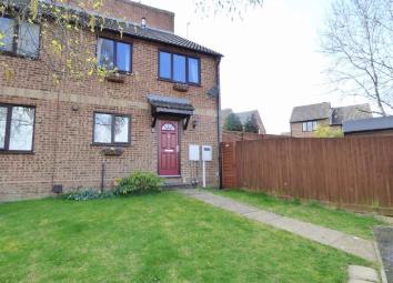 Terraced house For Sale in Daventry