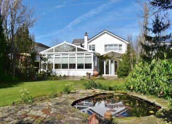 Detached house For Sale in Cowbridge