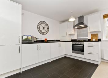 End terrace house For Sale in Broxburn