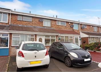Terraced house For Sale in Oldbury