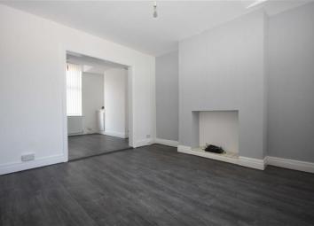 Terraced house To Rent in Leyland