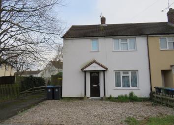 End terrace house For Sale in Warwick