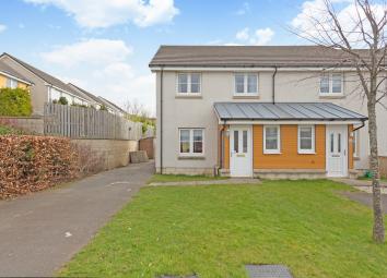 End terrace house For Sale in Dunfermline