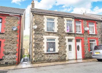 End terrace house For Sale in Caerphilly