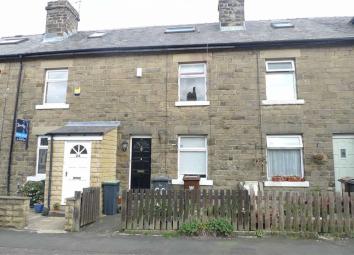 Terraced house To Rent in Buxton