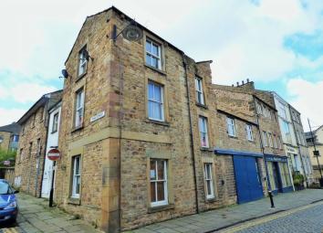 Flat To Rent in Lancaster
