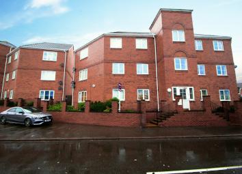 Flat For Sale in Oldbury