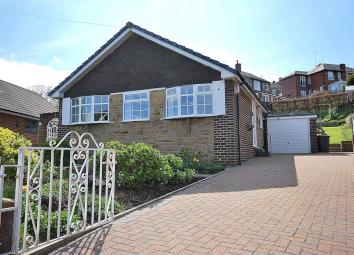 Bungalow For Sale in Mirfield
