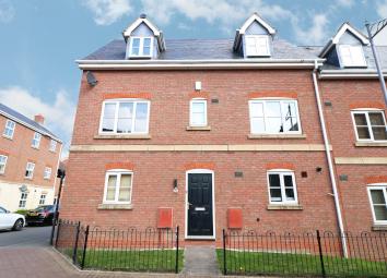 Town house For Sale in Solihull