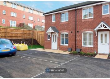 End terrace house To Rent in Newport