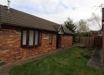 Detached bungalow To Rent in Preston