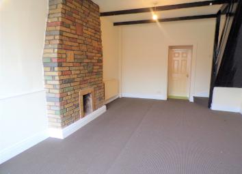 Semi-detached house To Rent in Blackpool