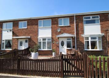 Terraced house For Sale in Whitby