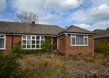 Semi-detached bungalow For Sale in Pudsey
