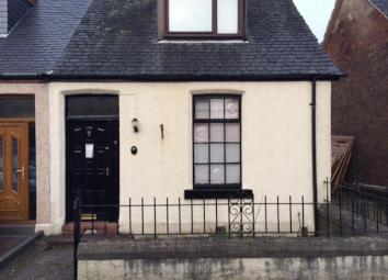 Semi-detached house To Rent in Larbert
