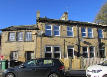 Terraced house To Rent in Holmfirth