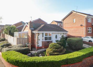 Detached bungalow For Sale in Wakefield