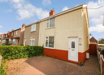 Semi-detached house For Sale in Abergele