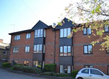 Flat For Sale in Northampton