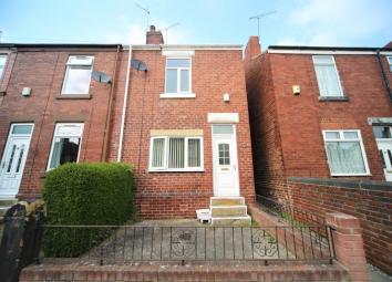 End terrace house To Rent in Rotherham