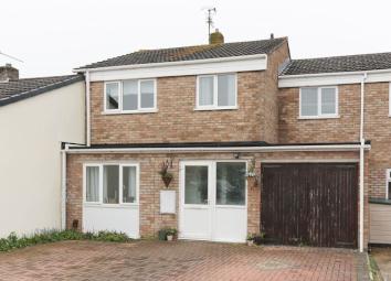 Terraced house For Sale in Clevedon