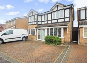 Property To Rent in Dunstable