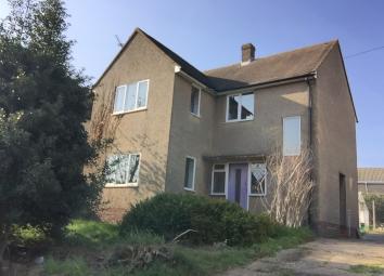 Detached house For Sale in St.albans