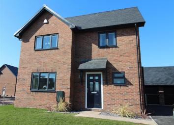 Detached house For Sale in Whitchurch