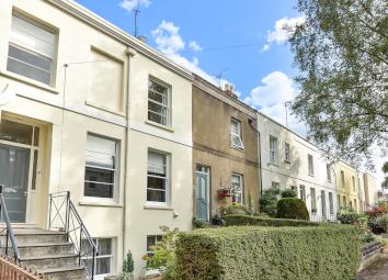 Town house For Sale in Cheltenham