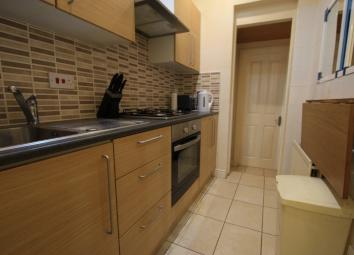 Flat To Rent in Mitcham