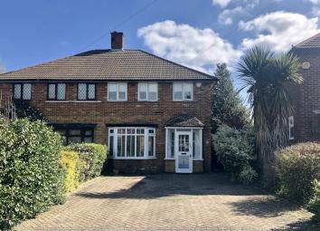Semi-detached house For Sale in Beckenham