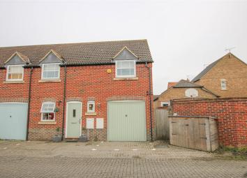 End terrace house For Sale in Aylesbury