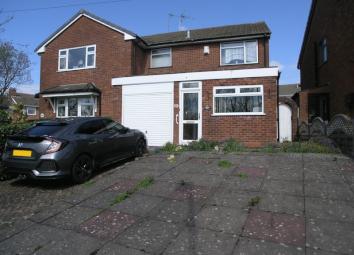 Semi-detached house For Sale in Halesowen