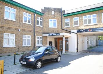 Flat To Rent in Southall