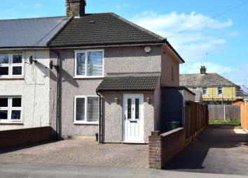 Terraced house For Sale in Dartford